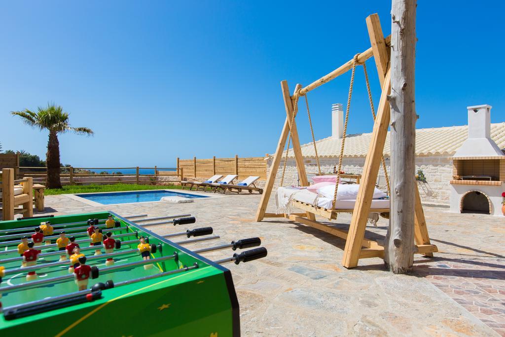 Chainteris Villas, Vast Views, By Thinkvilla Prínos Buitenkant foto