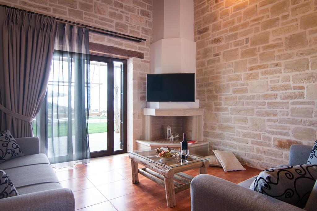Chainteris Villas, Vast Views, By Thinkvilla Prínos Buitenkant foto